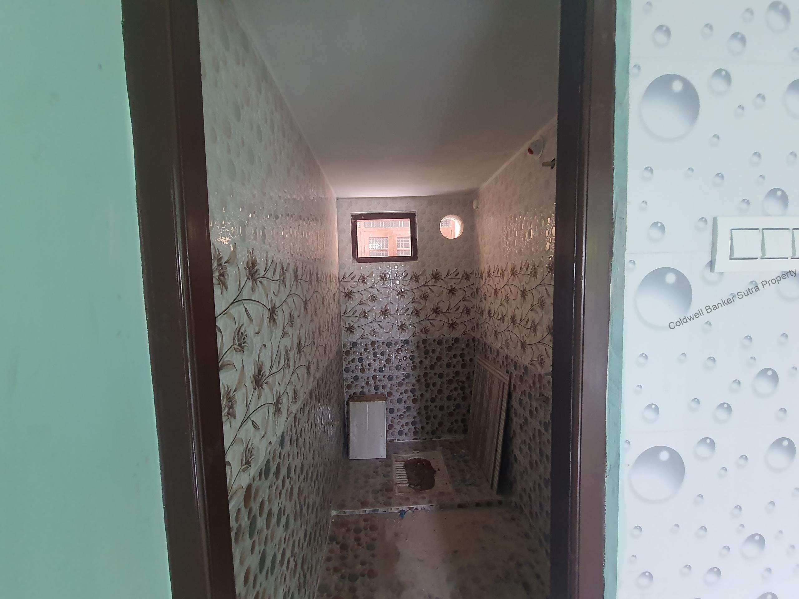 154 SQYD-Independent House-Bathroom